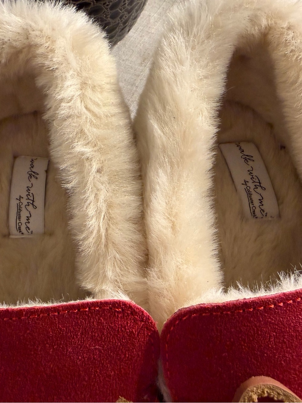 Women’s Coldwater Creek Red Suede Moc Loafers Fuzzy Lined 9M EUC Walk with Me - Picture 3 of 10